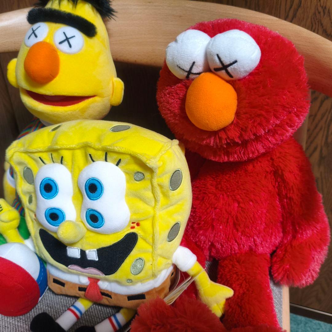 エルモ　など　ユニクロ　UNIQLO　ぬいぐるみ