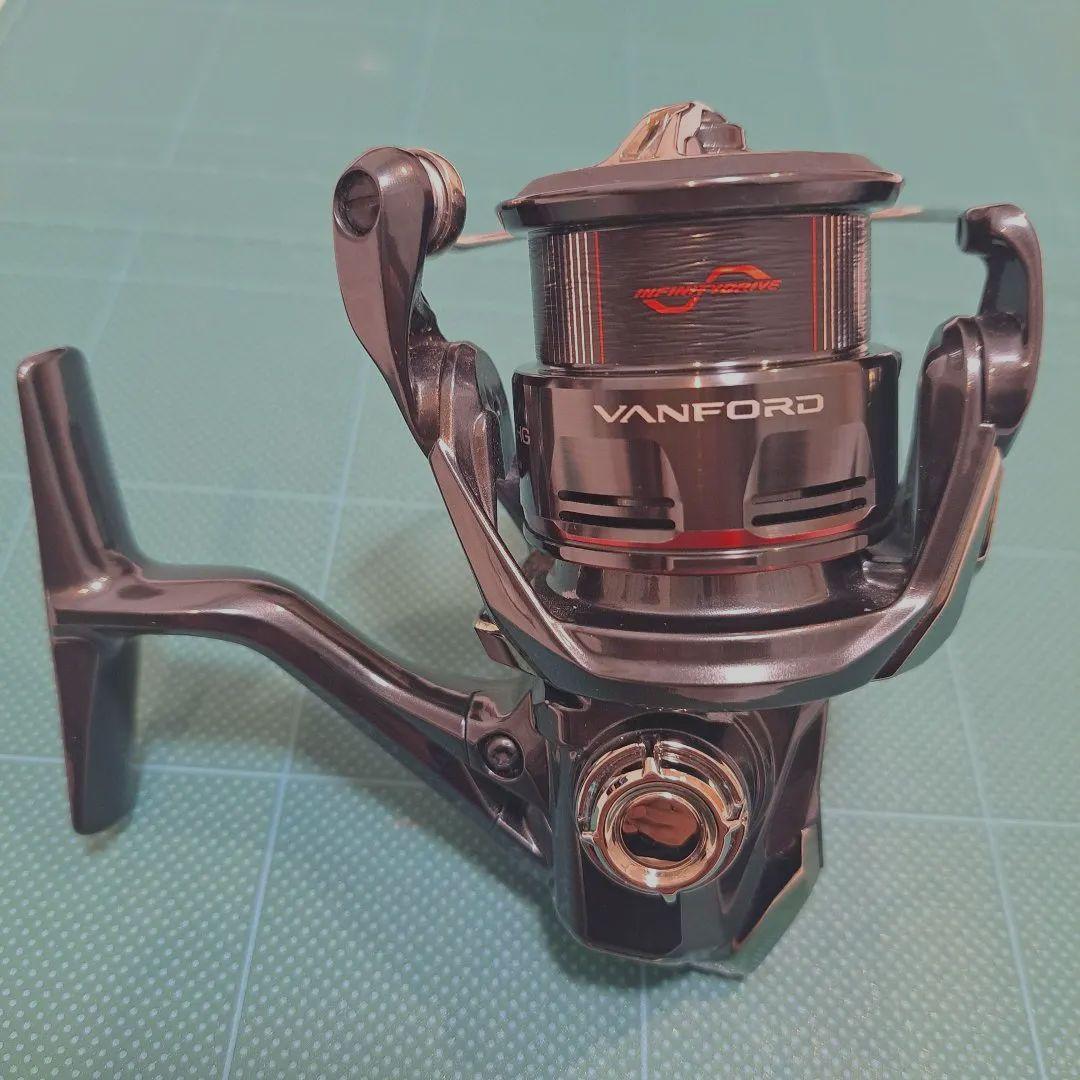 シマノ 24ヴァンフォードC2000SHG