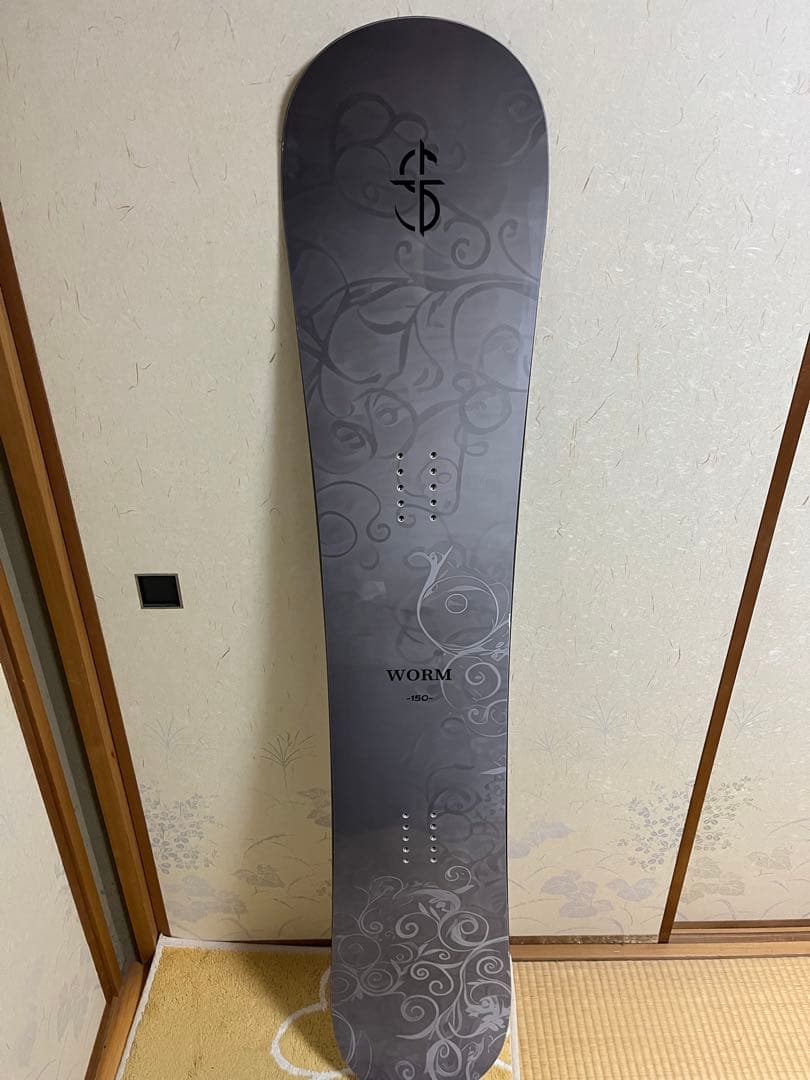 Crooja wormスノーボード