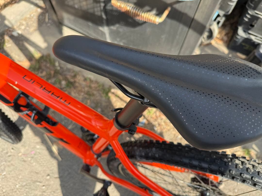 Trek marlin7 マウンテンバイク　直接取引のみ