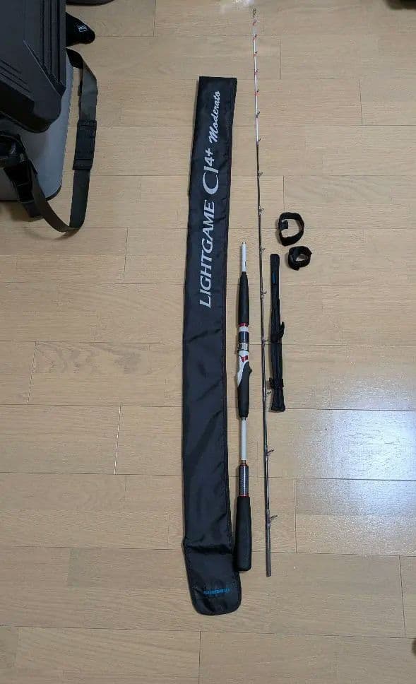 LIGHTGAME CI4+ Moderato タイプ64 M210 シマノ