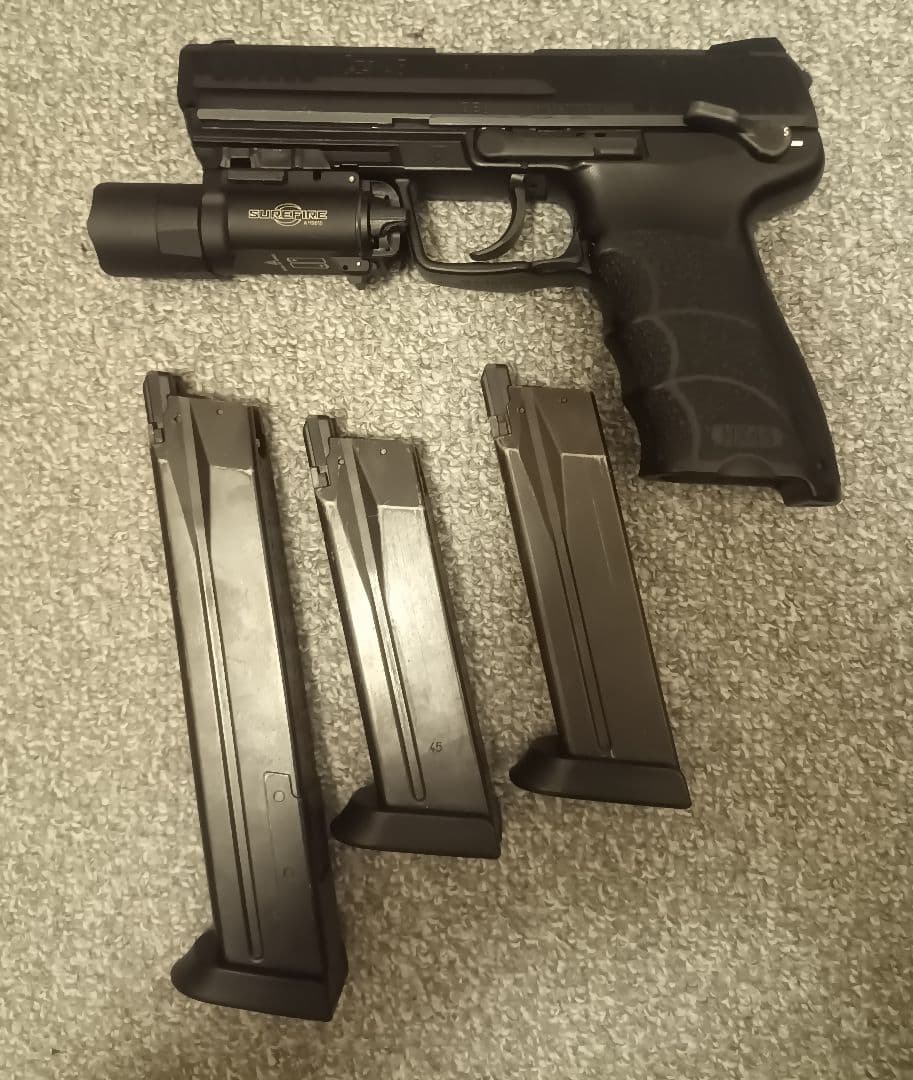 東京マルイ HK 45 ガスガンレプリカ X300ライト マガジン×3付き