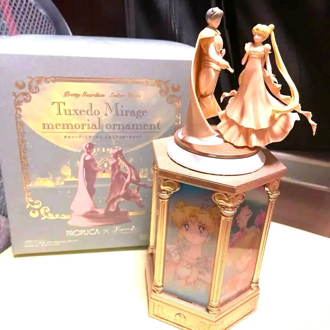 レア　✨完売品✨　セーラームーン　タキシード・ミラージュ メモリアルオーナメント