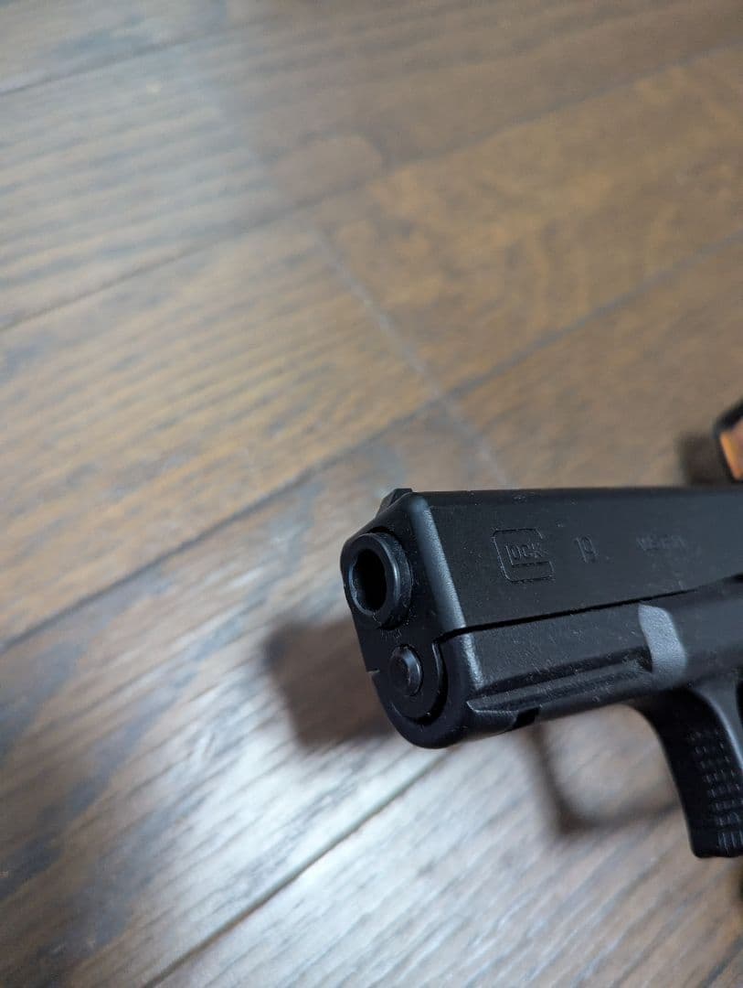 東京マルイ G19 ガスブローバック マイクロプロサイト付