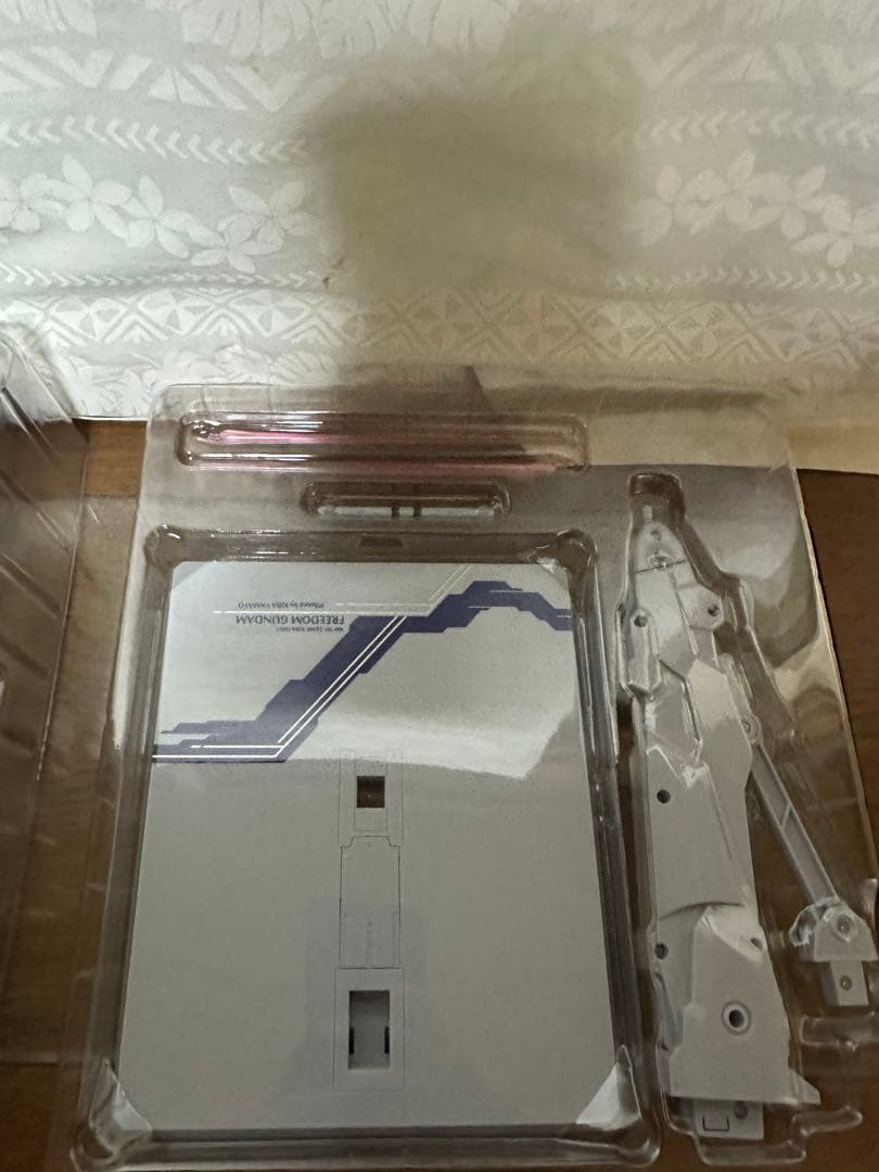 L BUILD フリーダムガンダム CONCEPT 2 バラバラ