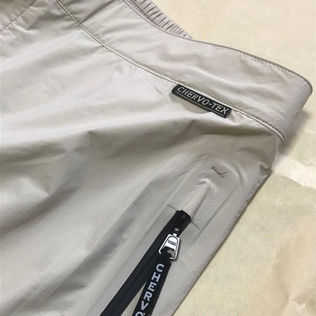 CHERVO ゴルフウエア　ベージュ　L 上下　セットアップ　防風　防水
