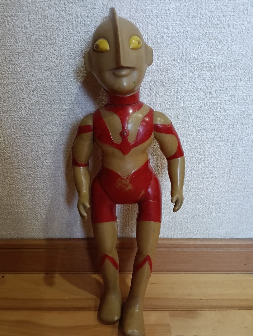 ウルトラマンフィギュア