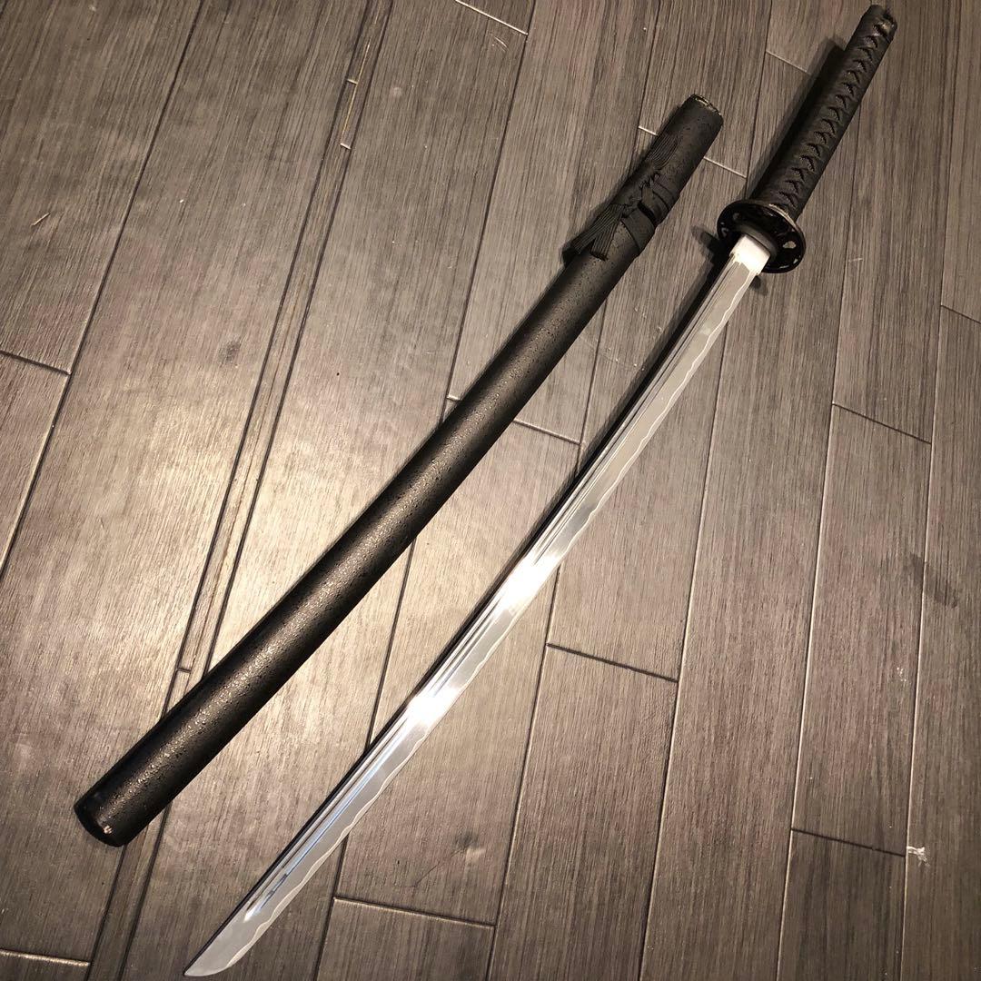 黒　模造刀　樋有刀身　黒拵え　モダン刀