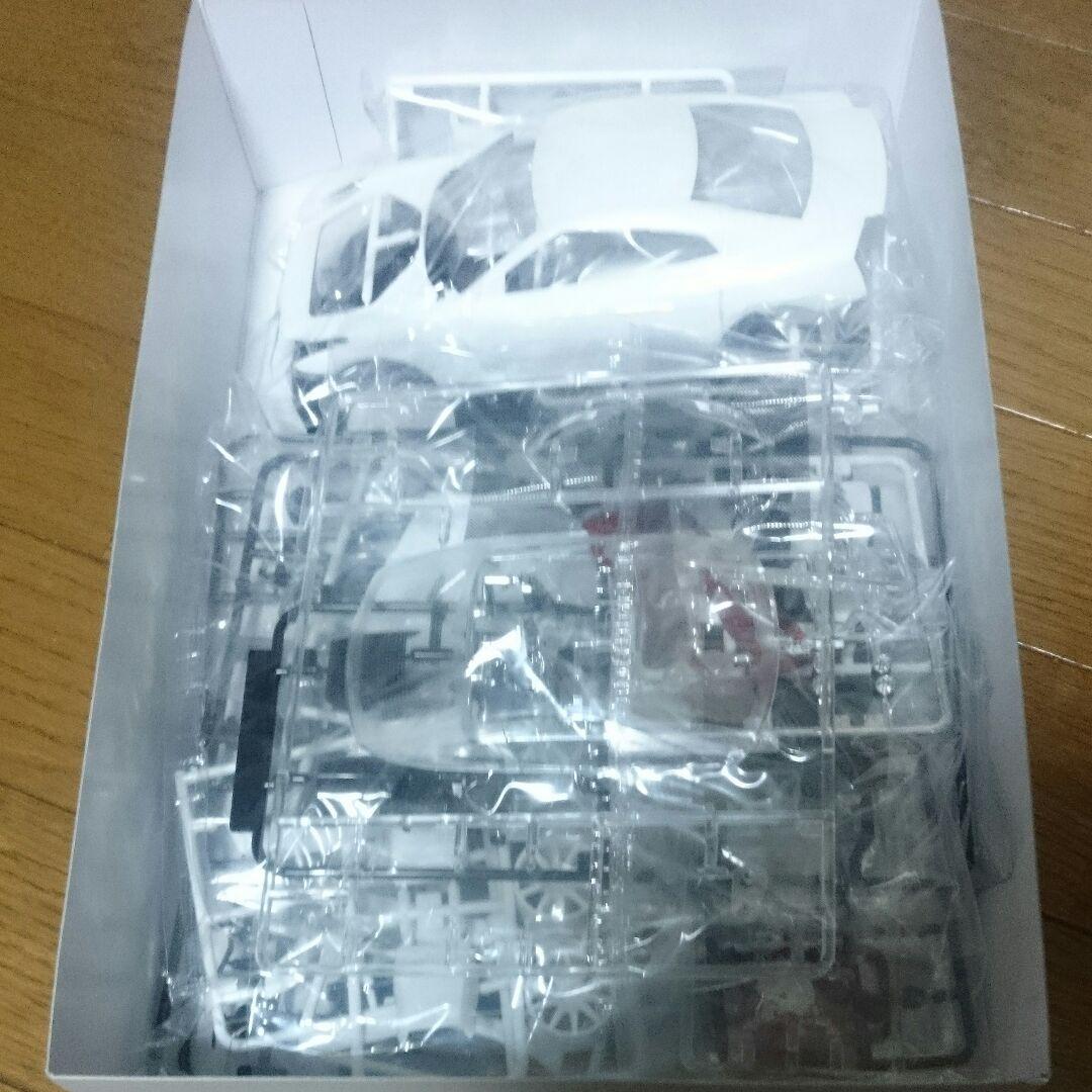 新品さらばあぶない刑事プラモデル、R32GT-R