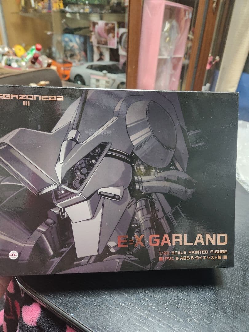 レア物　MEGAZONE23 III E=Xガーランド 1/20スケール