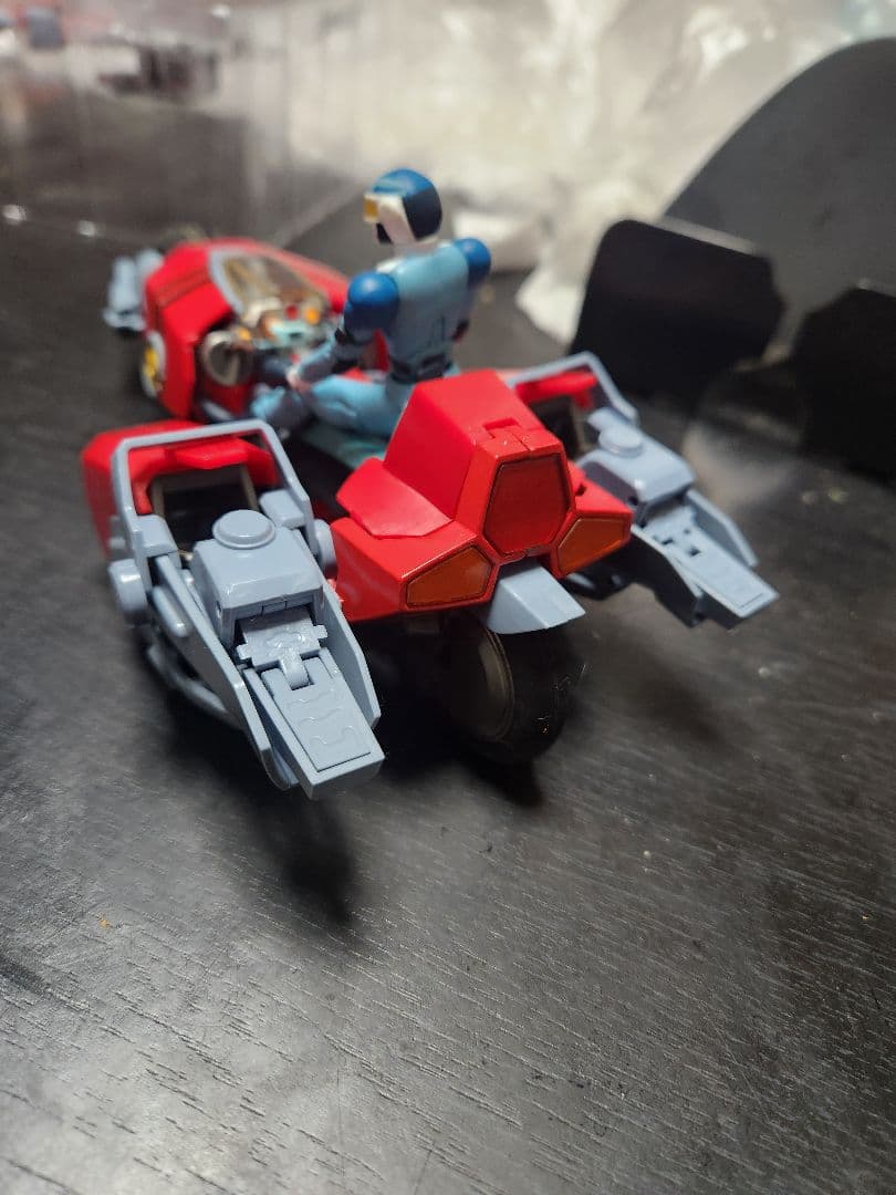 レア物　MEGAZONE23 III E=Xガーランド 1/20スケール