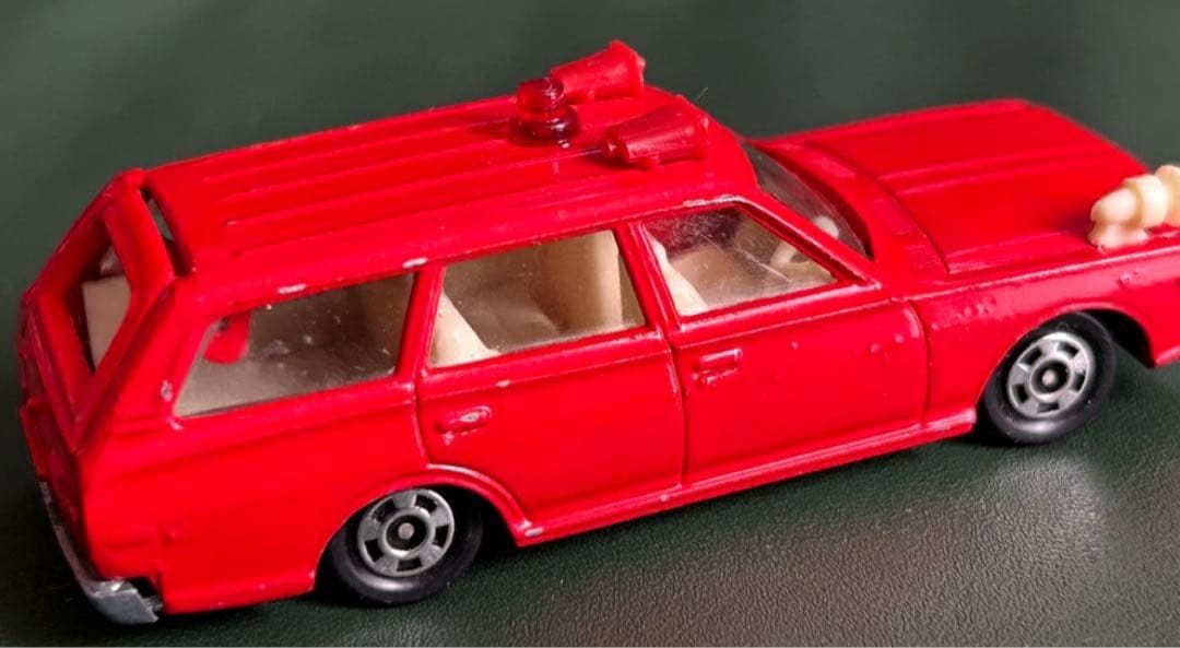 トミカ ニッサン セドリックワゴン 3台セット