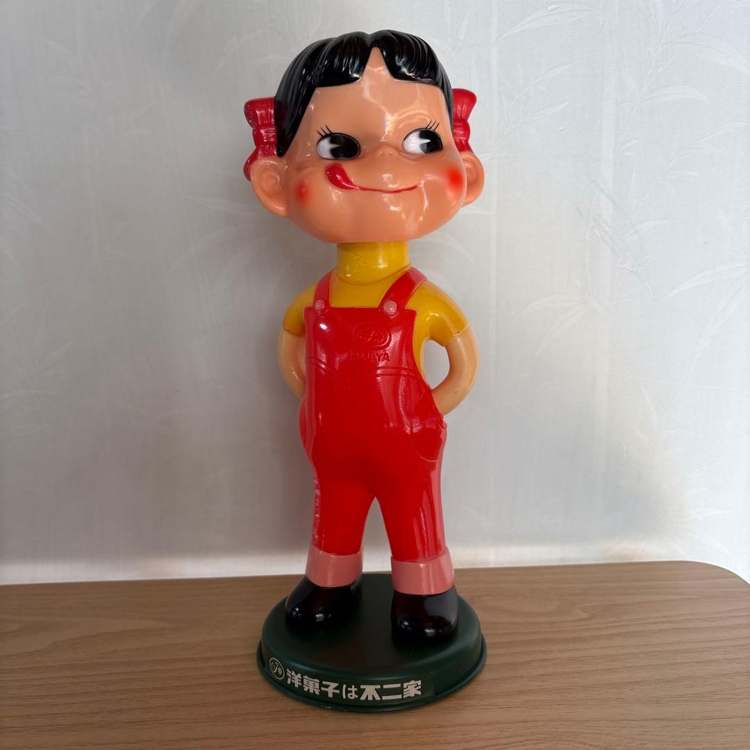 140 不二家　首振りペコちゃん　ノベルティ　フィギュア 人形
