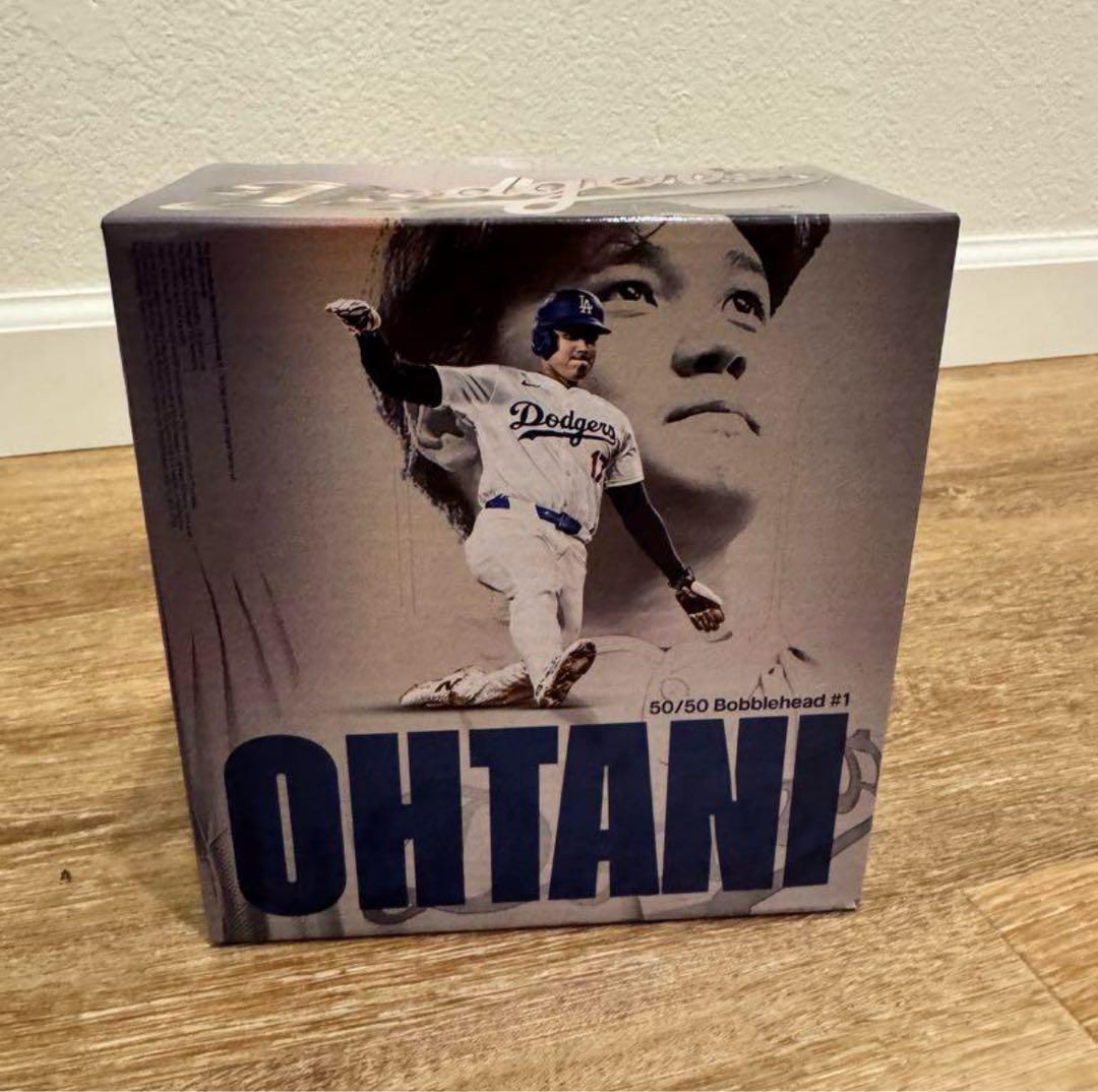 大谷翔平　50/50 盗塁　ボブルヘッド　来場者限定　　新品