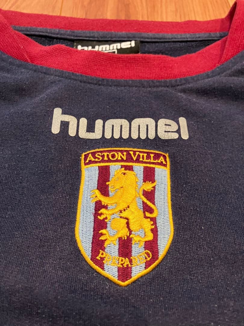 アストンヴィラ Hummel 32RED スウェット 古着　アストンビラ
