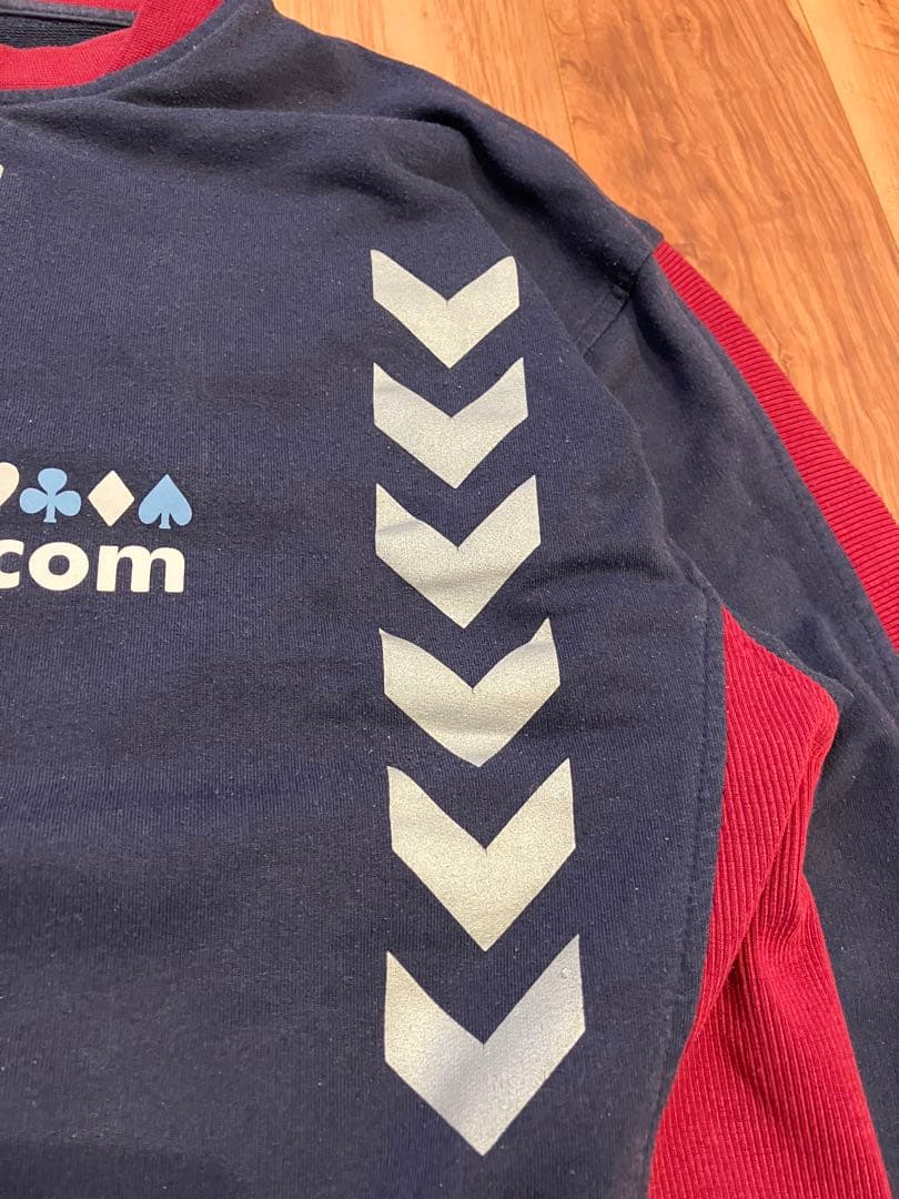 アストンヴィラ Hummel 32RED スウェット 古着　アストンビラ