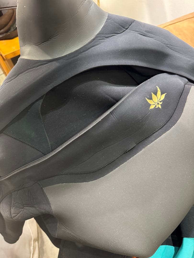 axxe classic アックスクラシック　5ミリフルスーツ