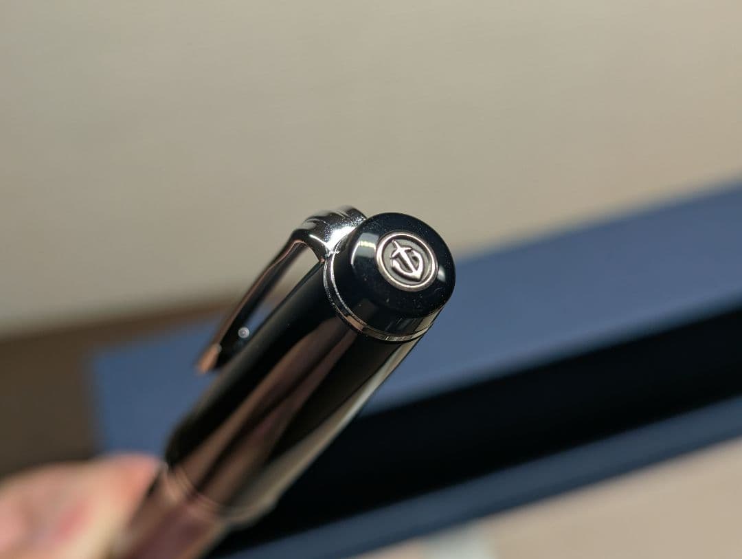 セーラー万年筆 プロフェッショナルギアスリム 銀 ブラック 細字（F）