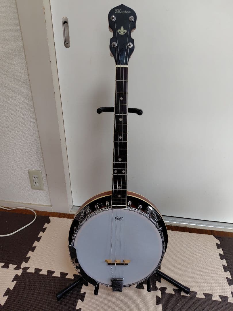 Blanton 4弦バンジョー 　ハードケース付き