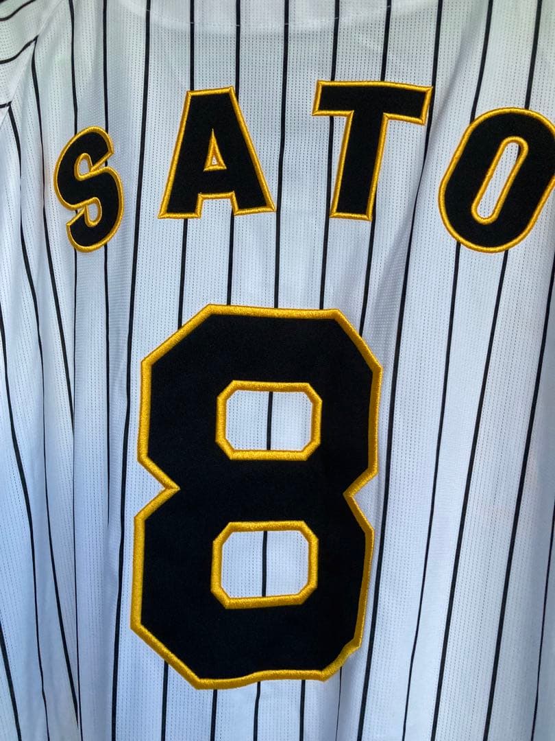 本塁打　打点王記念　美品　佐藤輝明　阪神　刺繍　ユニフォーム　Lサイズ