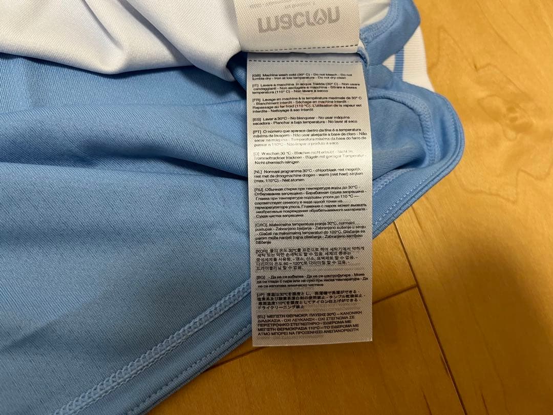 ラツィオ　2020-21 ホームユニフォーム