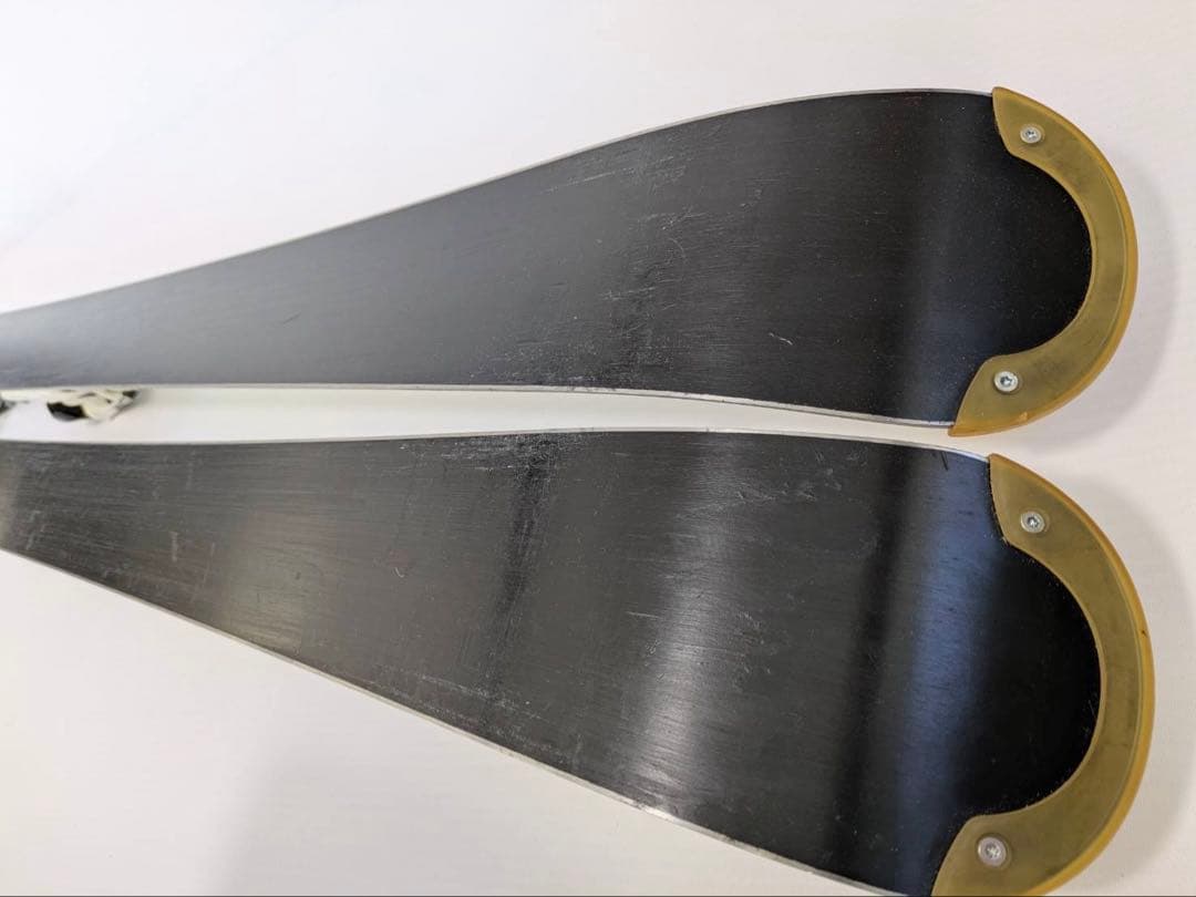 レディーススキー板　ATOMIC NANO 150㎝【ブーツ、ストック付】