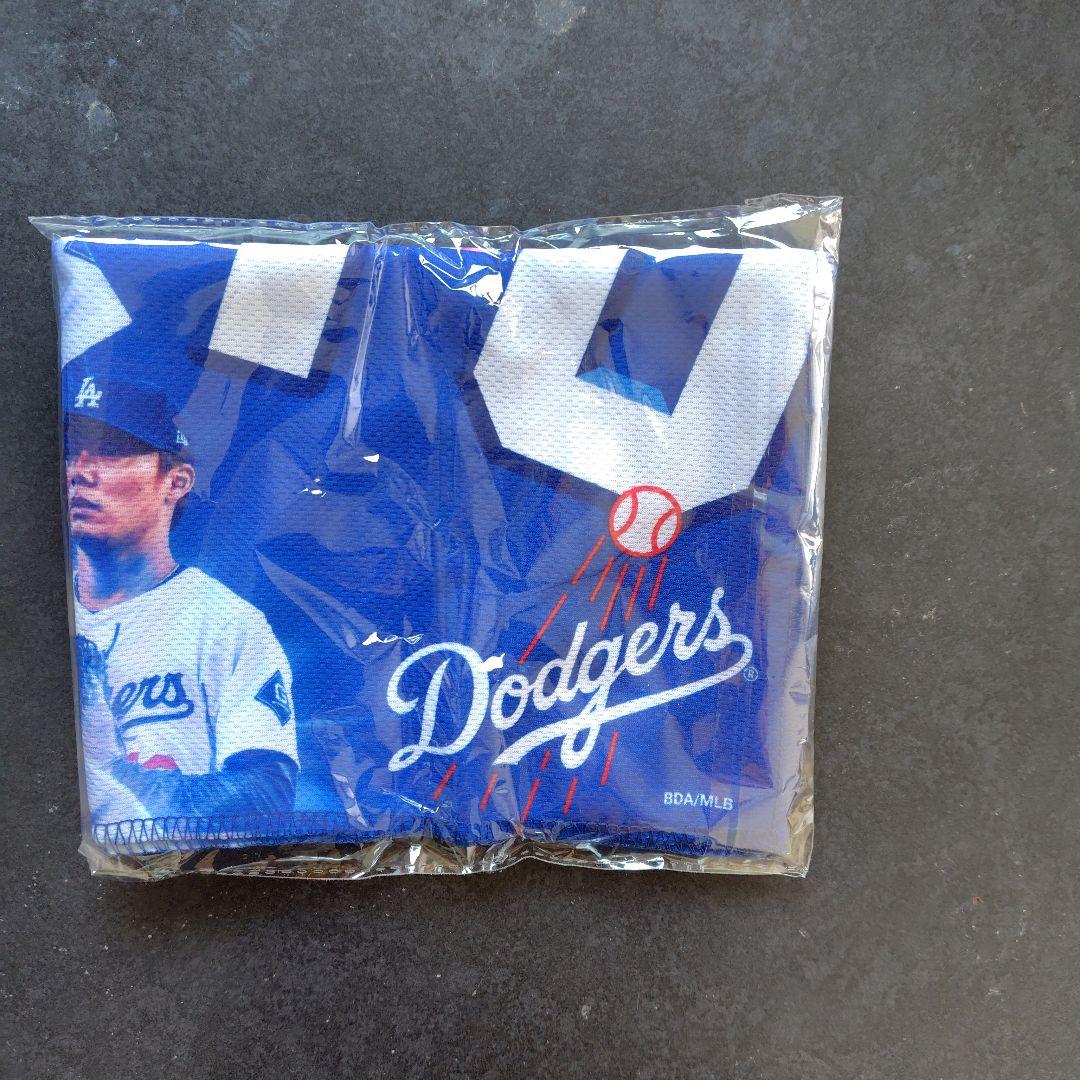 ドジャースファンクラブ入会記念グッズ(ボブルヘッド人形込み)