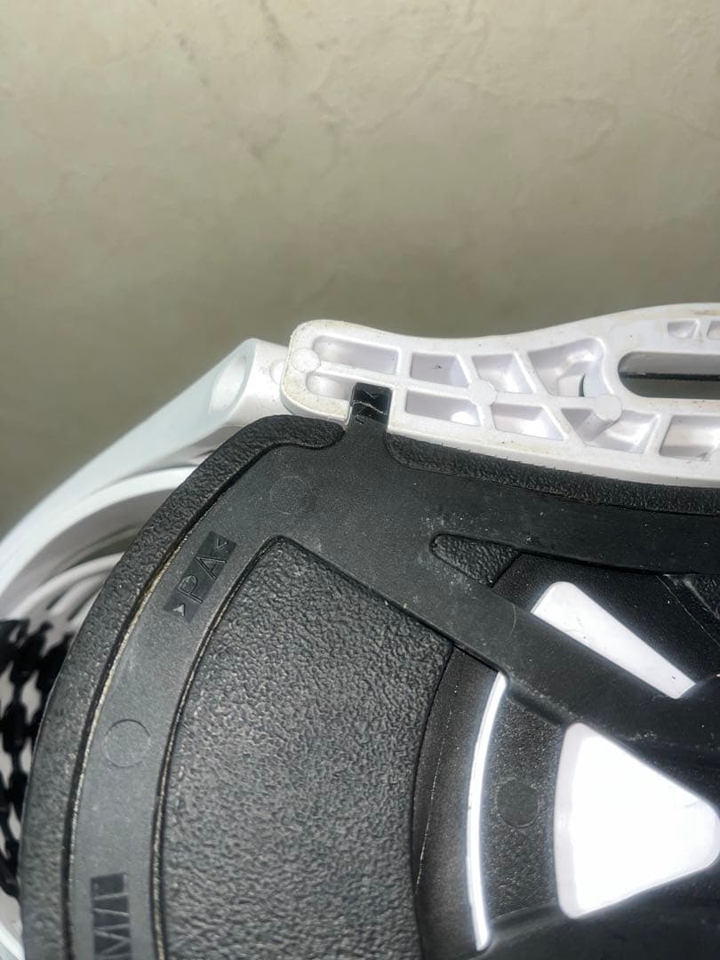 バートン最高峰！BURTON genesis 新品ストラップ！Mサイズ