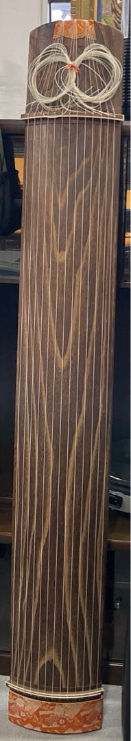 13弦お琴 並甲 すだれ彫り 舌に蒔絵の音色の良い