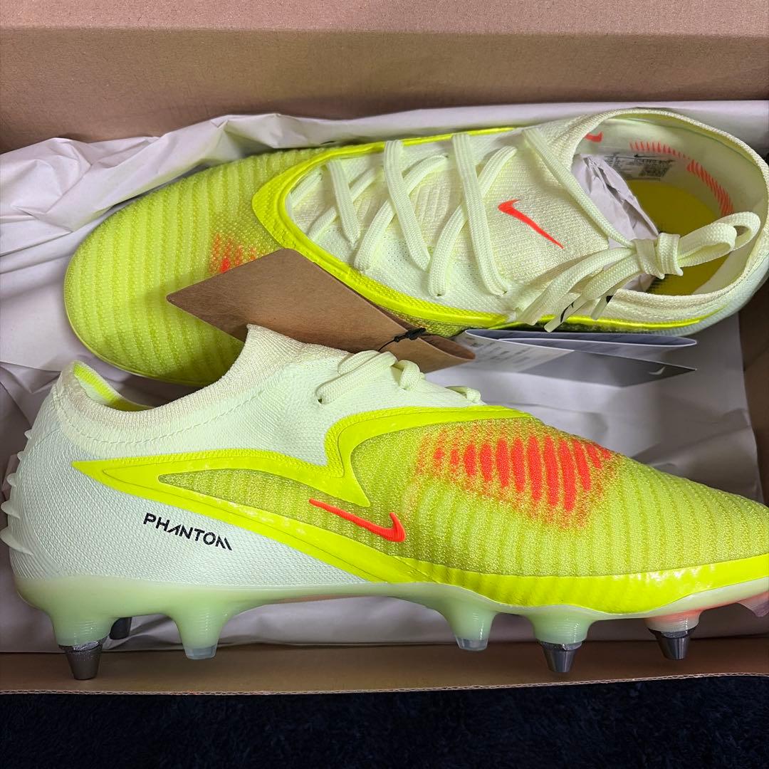 Nike Phantom サッカーシューズ スパイク SG