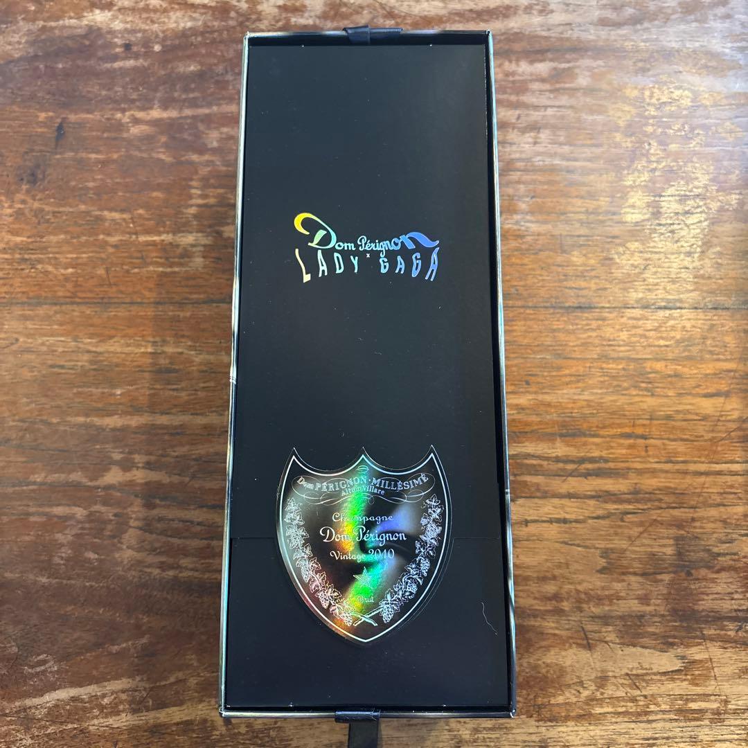 ドンペリニョン レディガガ　vintage 2010 箱有り