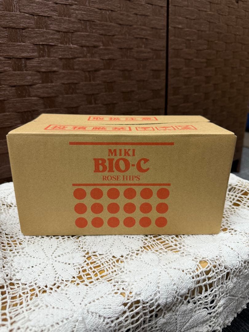 不用品　ミキ バイオC 粒 8個 4セット 賞味期限長いです　錠剤　粒　ケース