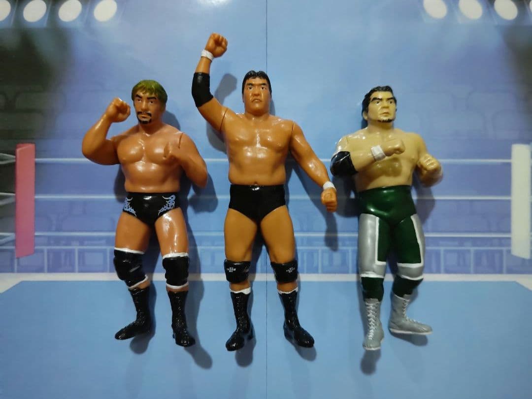 ジャンボ鶴田　三沢光晴　小橋健太　プロレスフィギュア3体セット