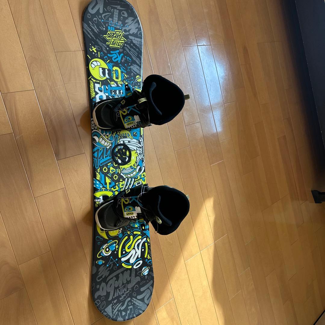 子ども用スノーボードセット（ブーツ付き）