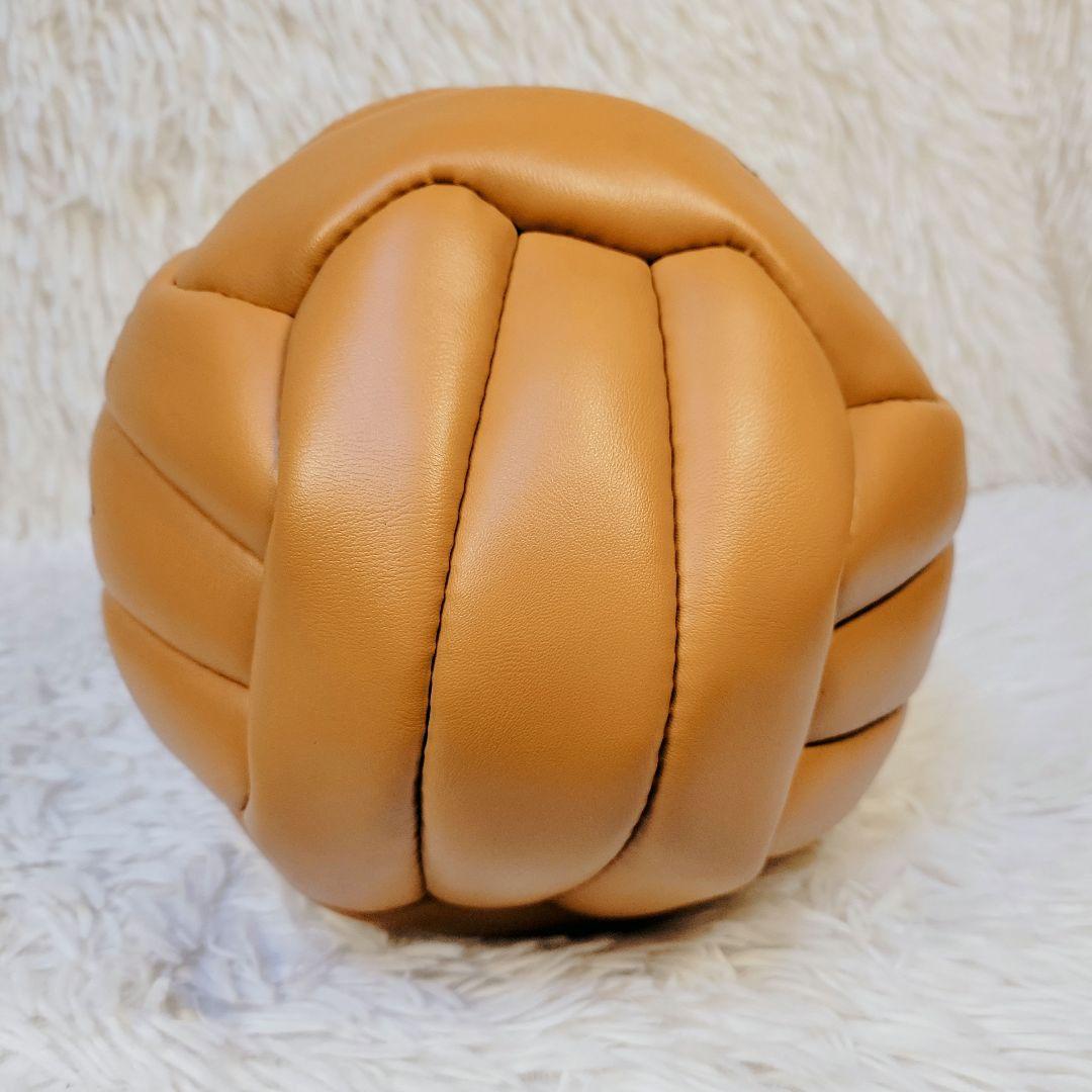 入手困難✨UMBRO/アンブロ 1966年 サッカーボール 18枚手縫 レプリカ