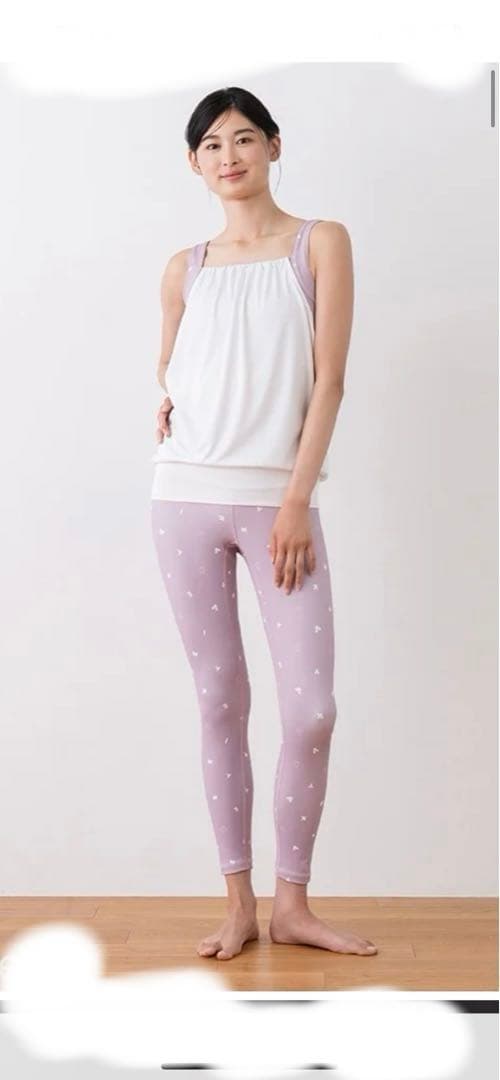 L AVA ディズニー　ミニーマウス　ヨガウェアセット　Lサイズ