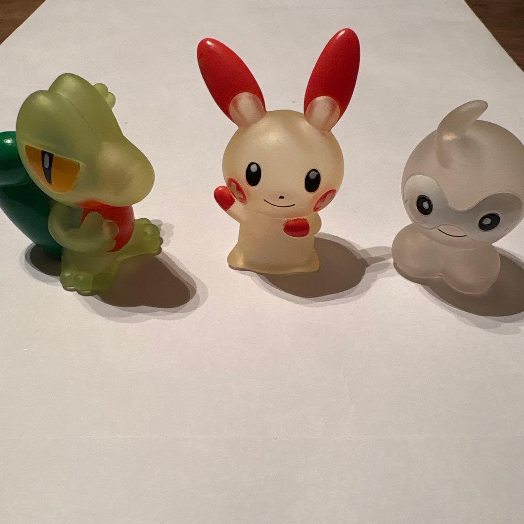 ポケモンキッズ　レア❤️クリア　2005年　任天堂　バンダイ　刻印　プラスル　初期