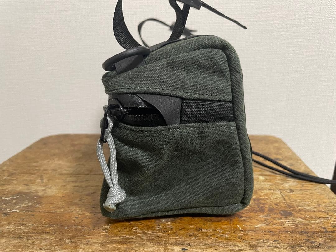 アクセサリー ILE pilot bar bag (waxed/forest)