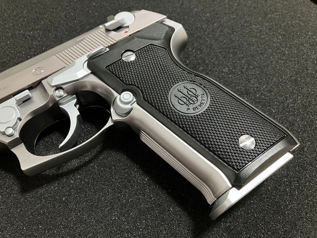 WA ウェスタンアームズ　クーガーF M8045 INOX シルバー　ガスガン