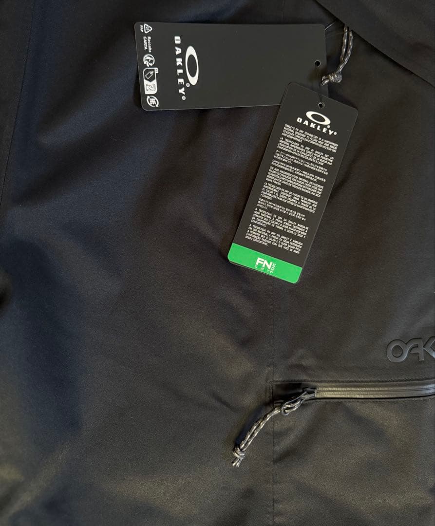 新品 OAKLEY ブラック スノーボード オーバーオール XL