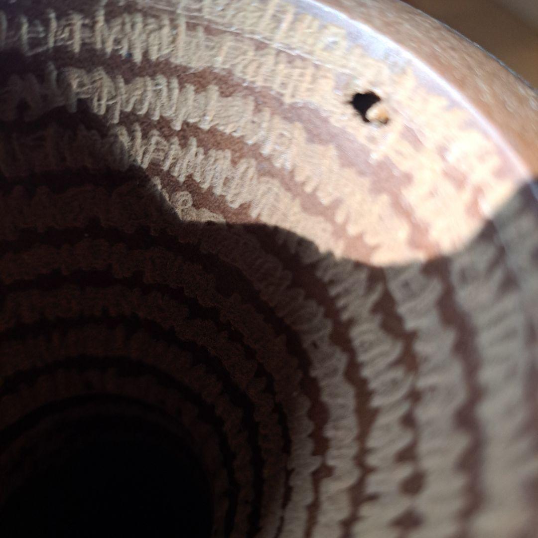 和楽器　小鼓の懐の深い胴