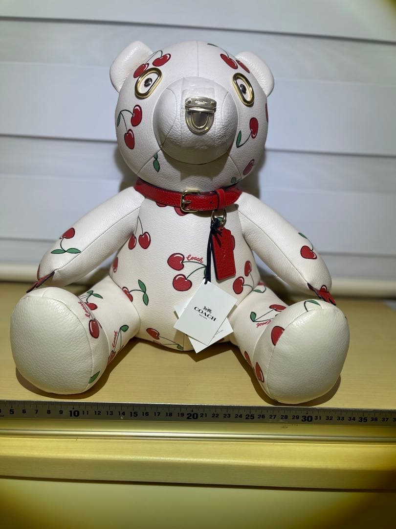 Coach チェリー柄 ぬいぐるみ
