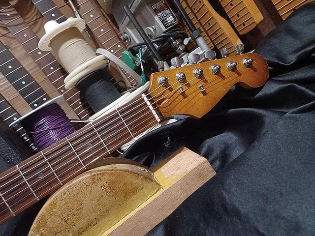 ★P90 Relic Vintage Black Stratocaster ★