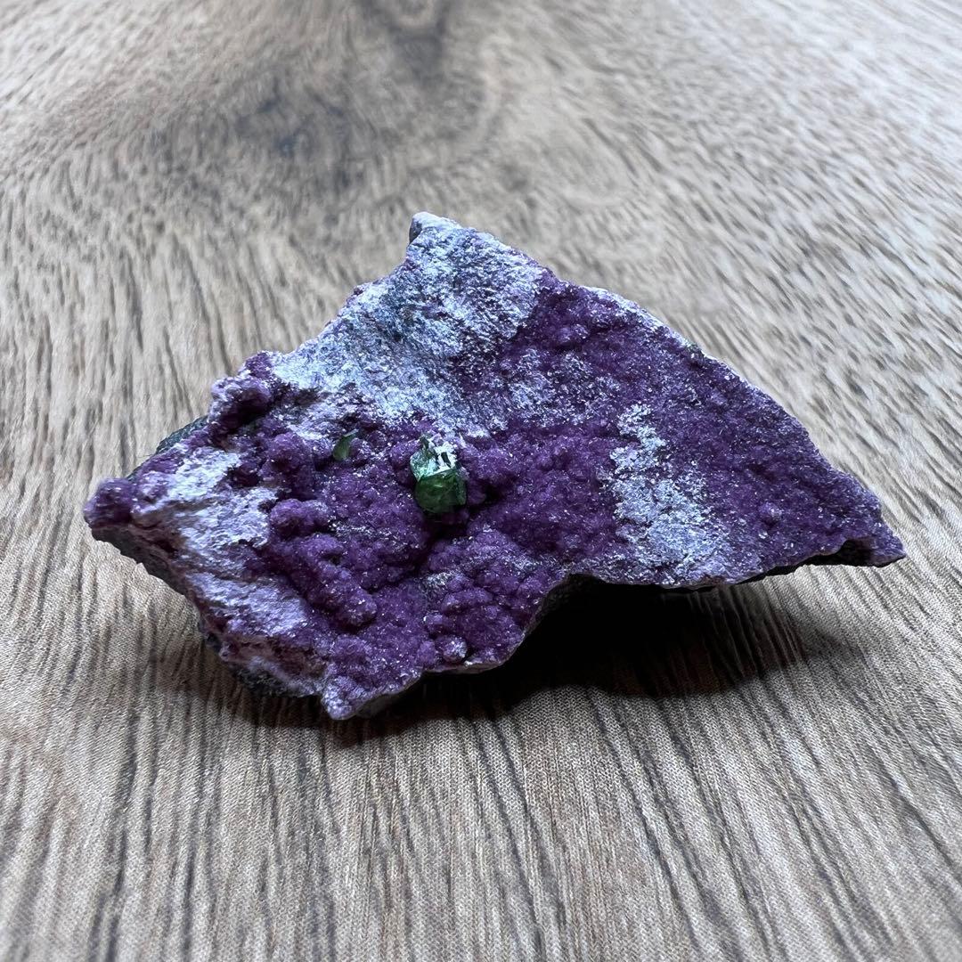 スフェーン アメス石 ④ 共生 鉱物 標本 原石