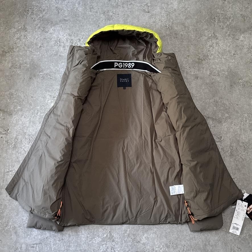 新品 近年モデル パーリーゲイツ ダウンジャケット 4 M イエロー ベージュ