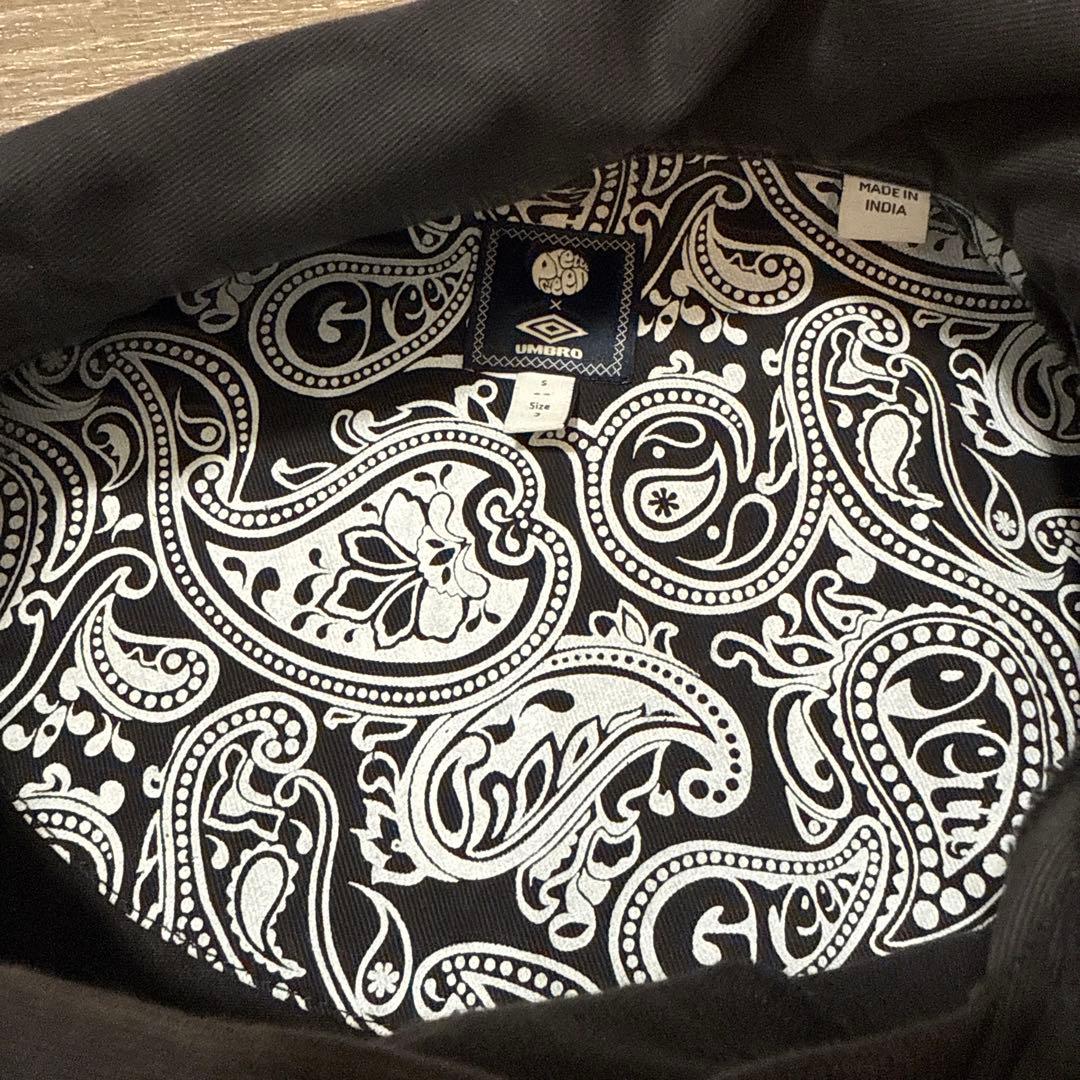 プリティーグリーン PrettyGreen × UMBRO ドリルトップ　リアム