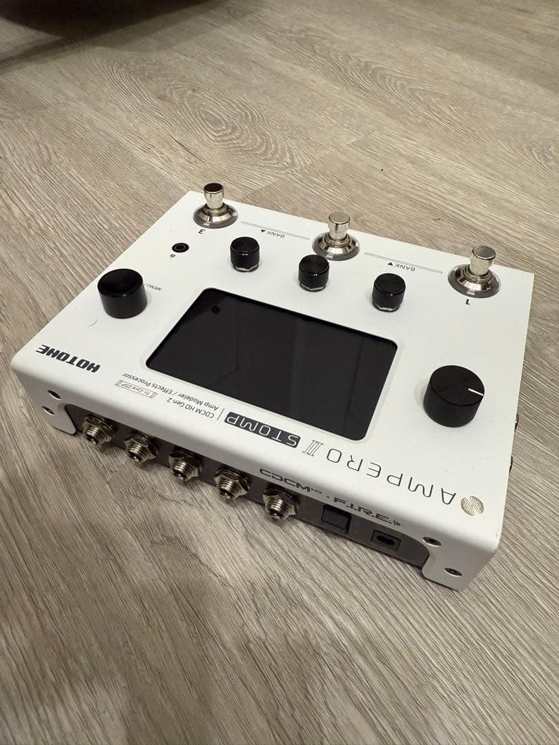 ギター Hotone Ampero II stomp