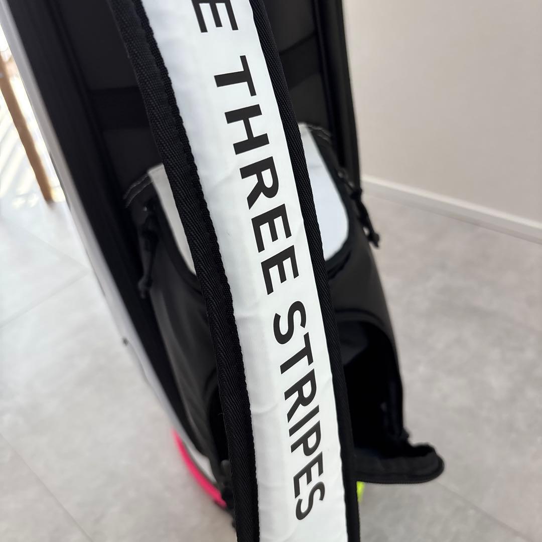 アディダス　コードカオスキャディバッグ 8.5型 軽量 ホワイト