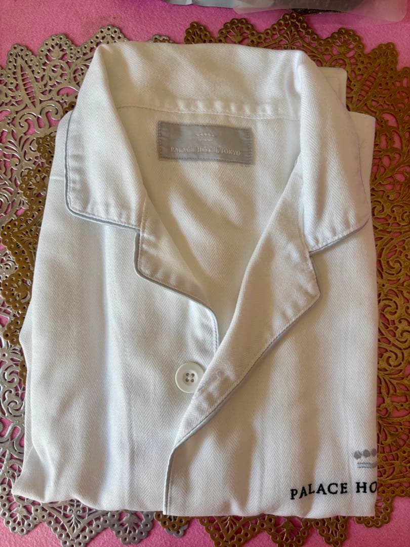 PALACE HOTELホワイト ロングシャツ