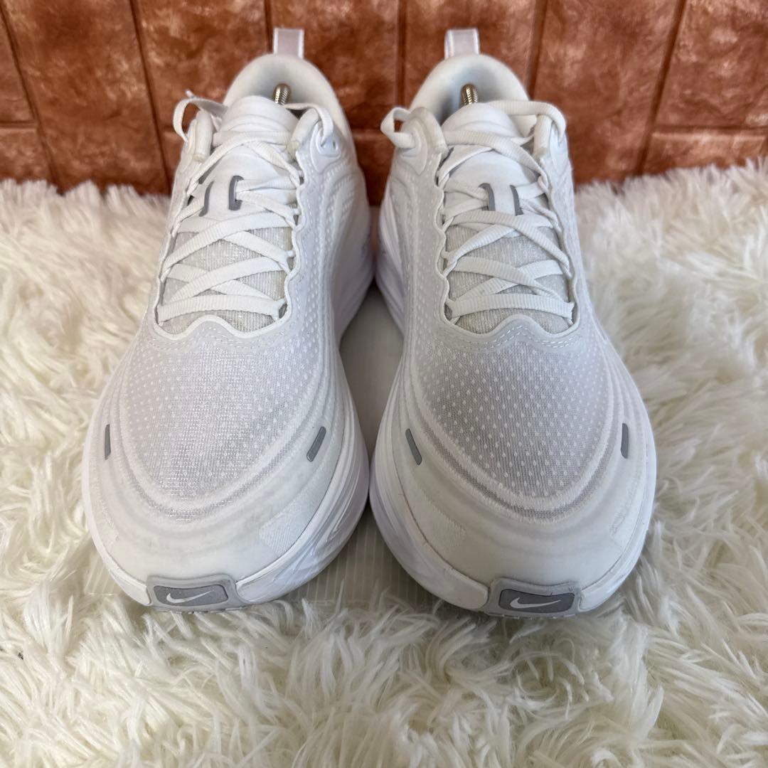 NIKE ナイキ VOMERO PLUS ボメロプラス　26センチ